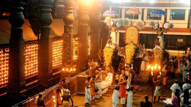 Guruvayur Sri Krishna Temple